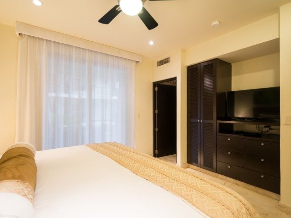 Departamento venta playa del carmen - recámara, con vista hacia la tv