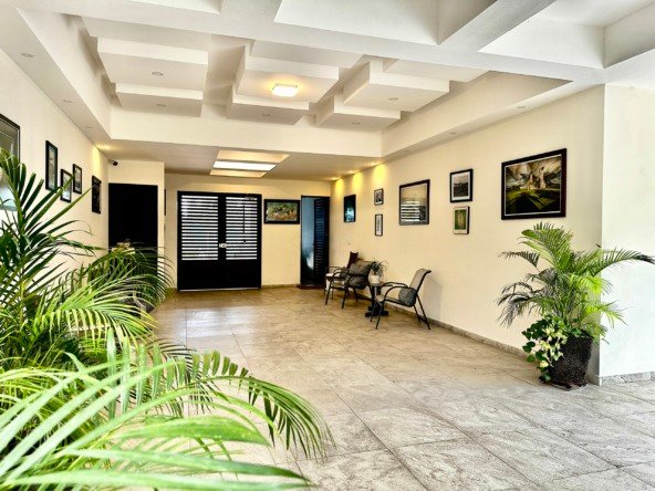 Departamento en venta en Cancún en SM 09 en Av. Bonampak Lobby