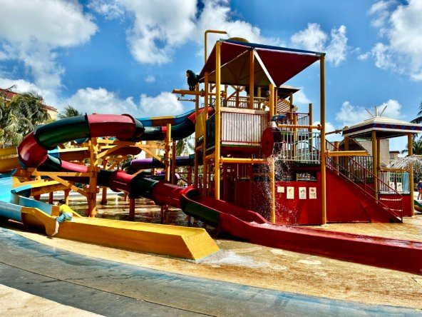 Departamento en Venta en Hotel All Ritmo Cancún Parque Acuático