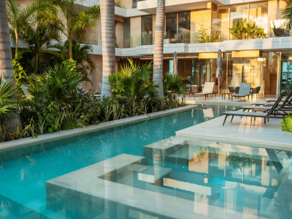 DEPARTAMENTO EN VENTA EN PUERTO CANCUN -ALBA MARINA ALBERCA