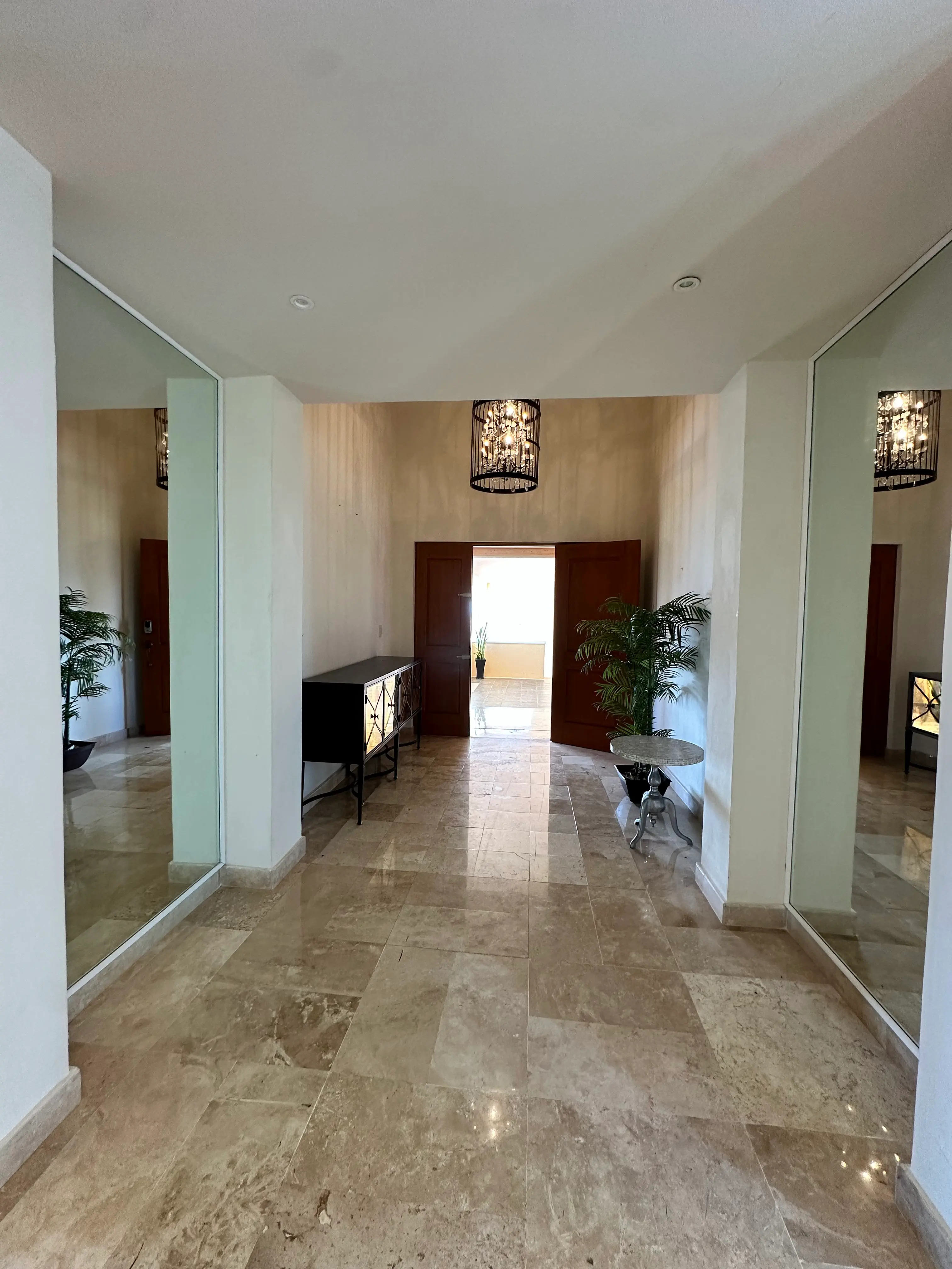 Condo for Sale Overlooking the Lagoon, Isla Dorada, Cancun – Main Entrance
