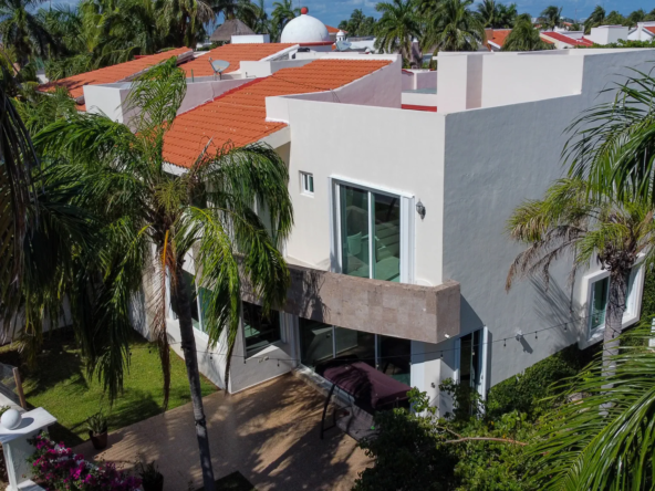 CR88 house for rent Isla Dorada-Exterior (photo 11)