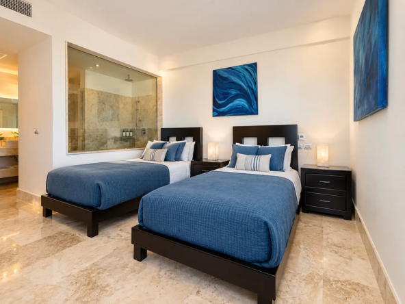 7-SECONDARY BEDROOM-2 BEDS-LA AMADA