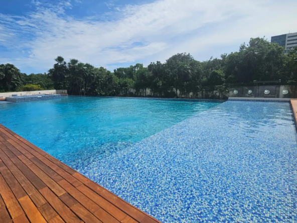 BREZZA - family pool