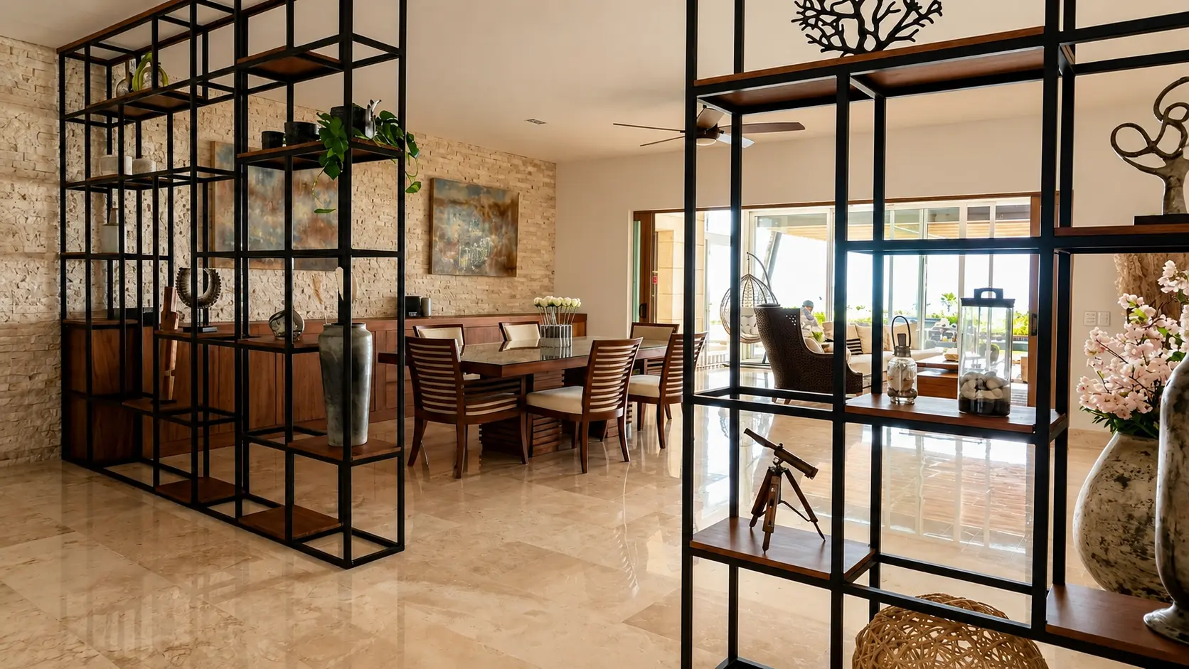 CR93 LA AMADA DINING ROOM VIEW (photos 2)