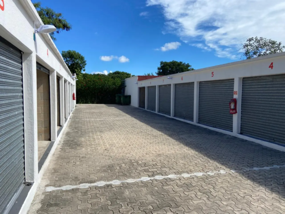 CR95 WAREHOUSES 1