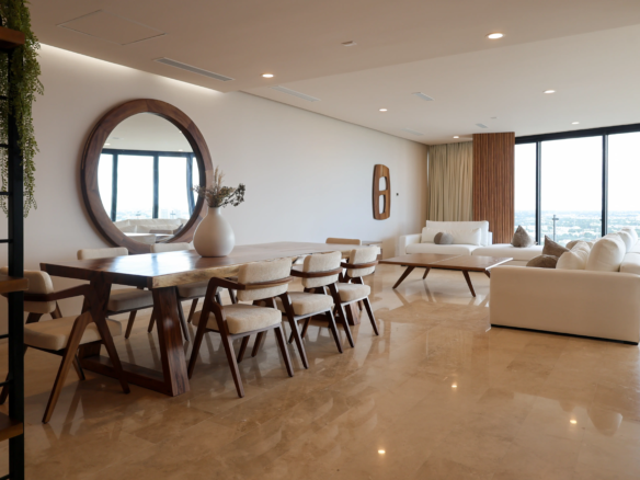 1-LIVING-DINING-ROOM-CENTRAL-PARK