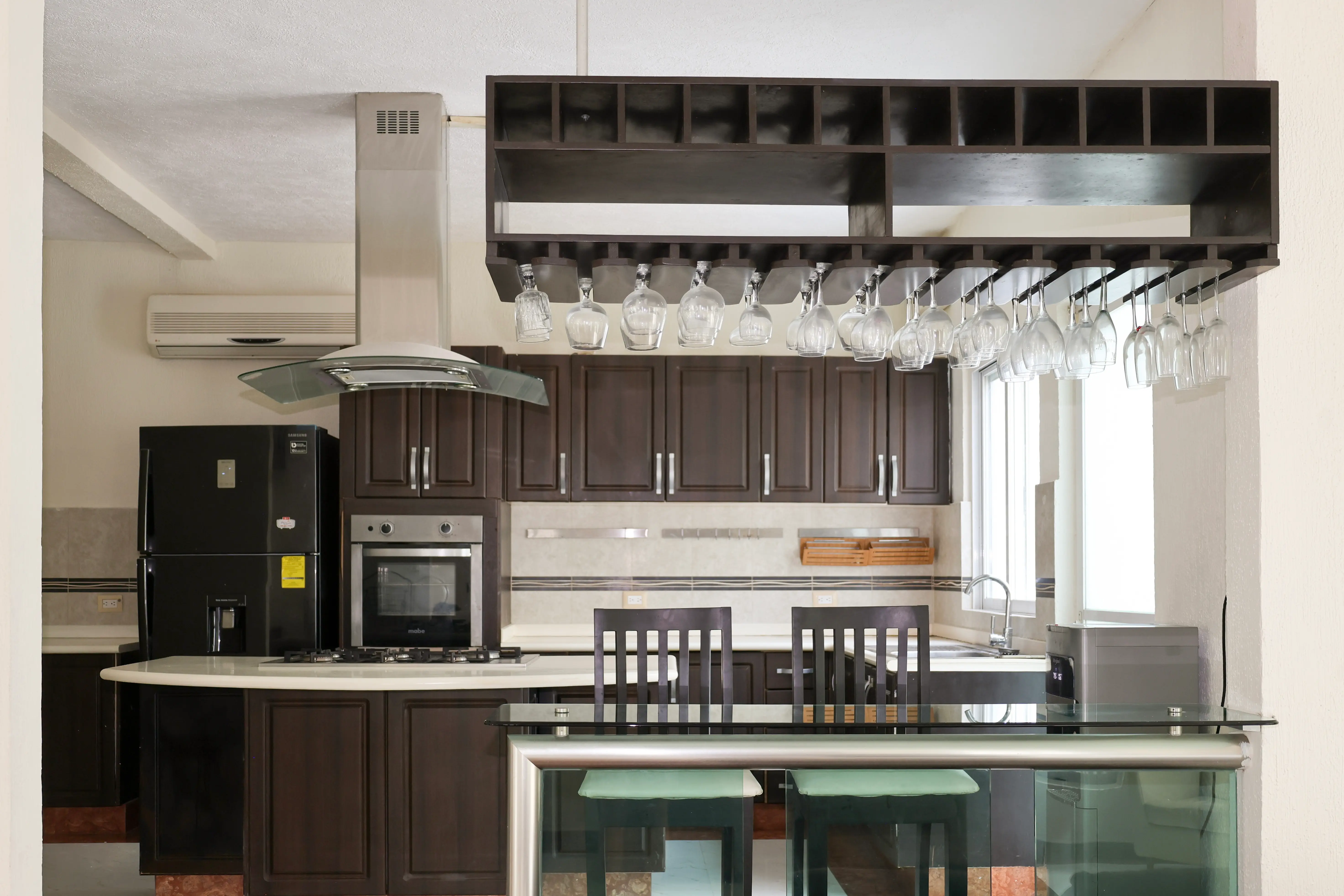 5-Kitchen-Sm-12