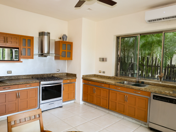 6-KITCHEN-ISLA-AMOROSA